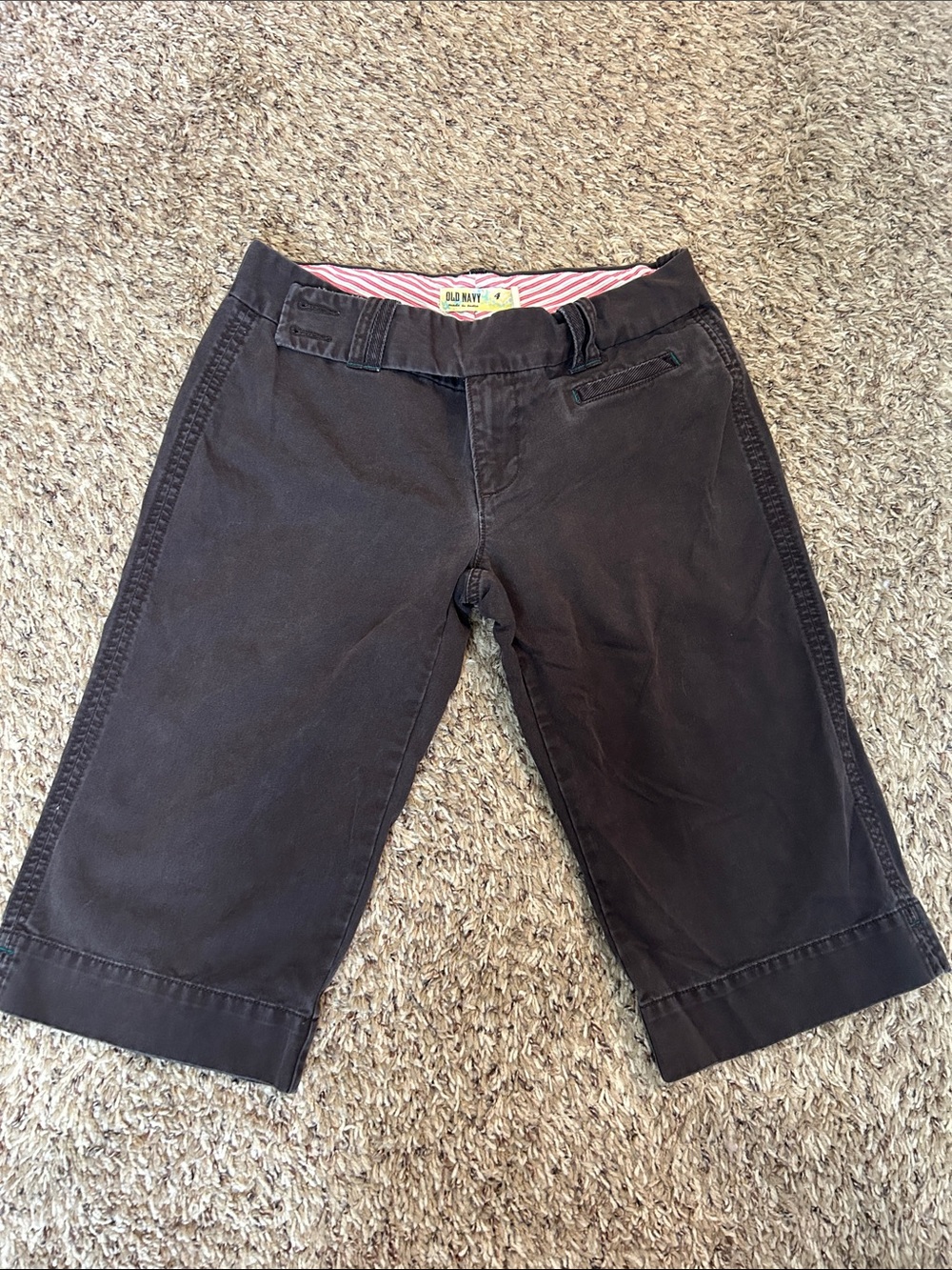Old Navy Women's Dark Brown Knee-Length Bermudas